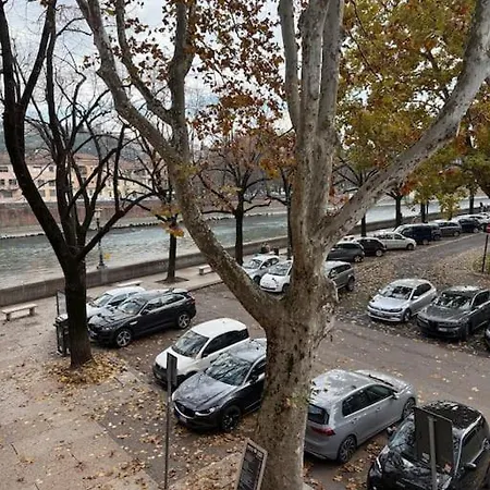 Roel Ponte Pietra Apartmán *